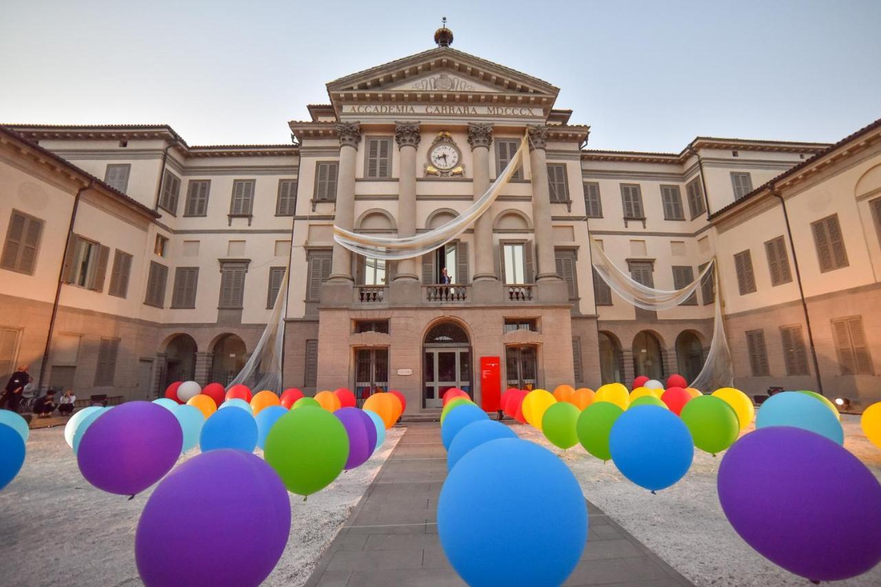 Feel - Accademia Carrara Apartment بيرغامو المظهر الخارجي الصورة
