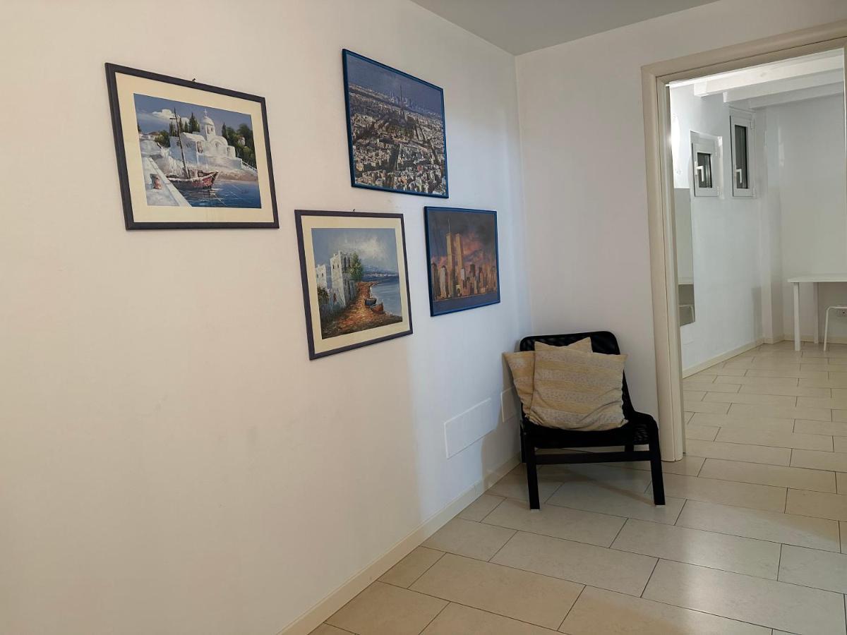 Feel - Accademia Carrara Apartment بيرغامو المظهر الخارجي الصورة