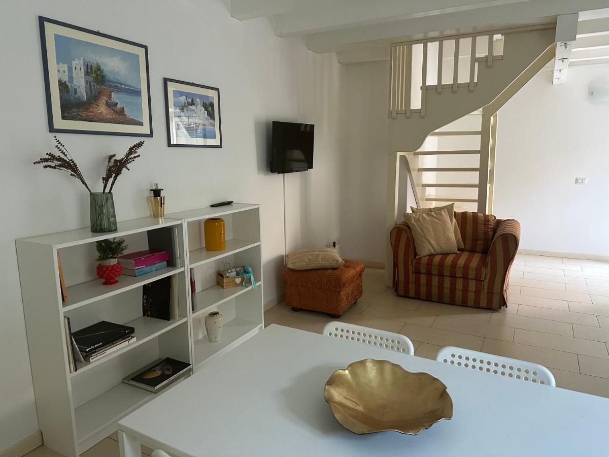Feel - Accademia Carrara Apartment بيرغامو المظهر الخارجي الصورة