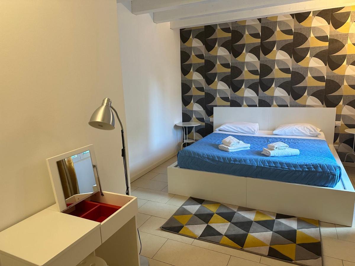 Feel - Accademia Carrara Apartment بيرغامو المظهر الخارجي الصورة